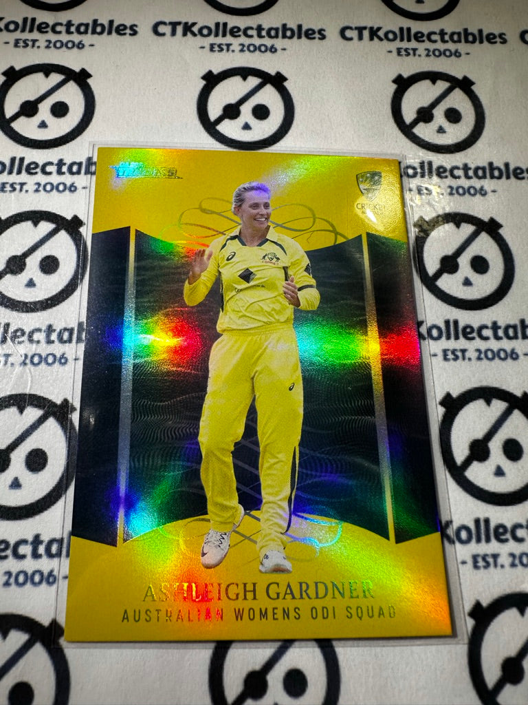 2023/2024 TLA Cricket Traders Silver Parallel Ashleigh Gardner #P038