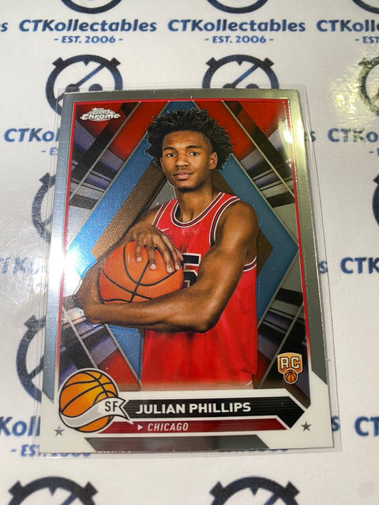 2023/24 Topps NBA Chrome Julian Phillips Rookie Card #39 Chicago