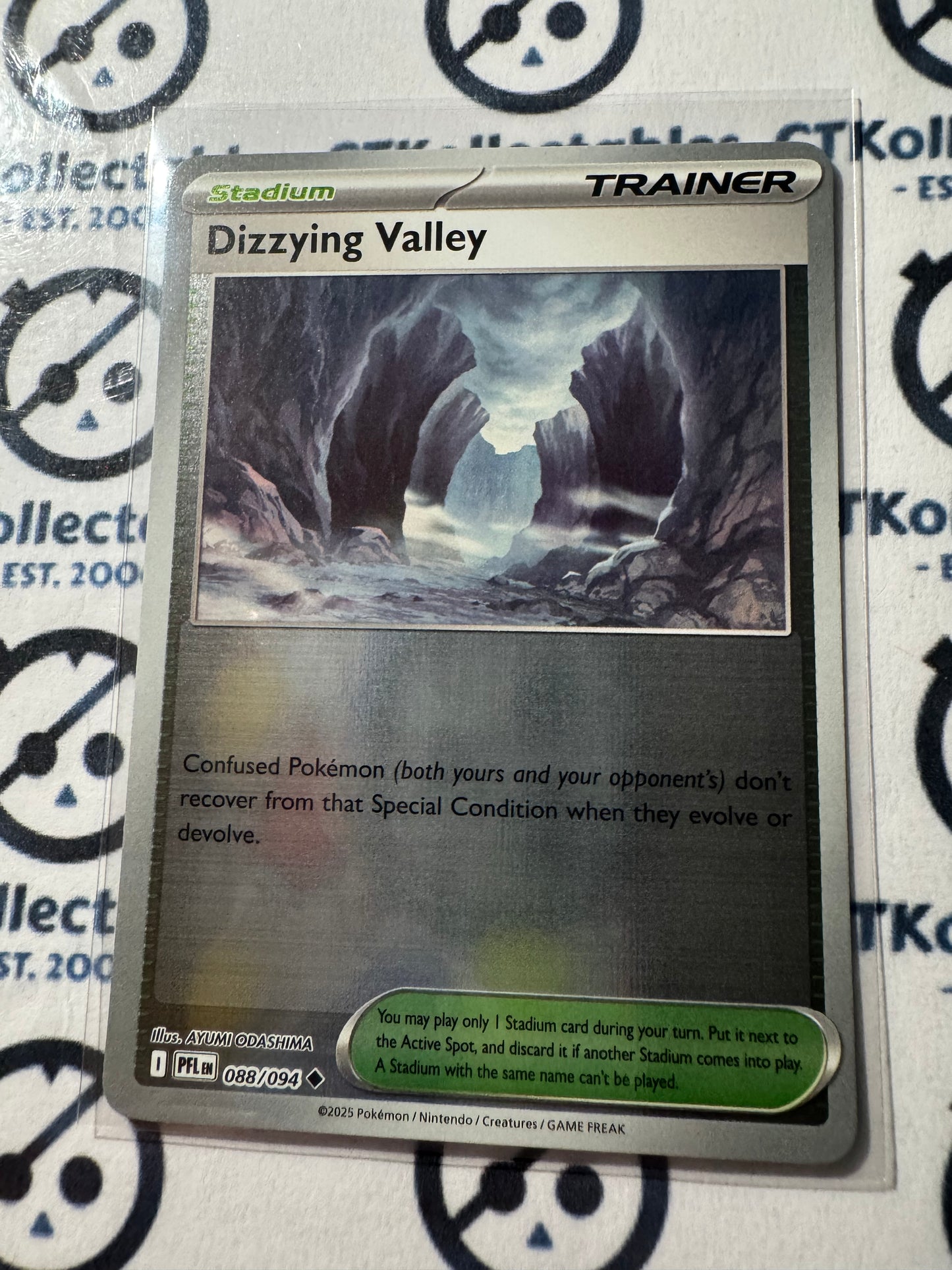 Dizzying Valley Reverse Holo #088/094 Phantasmal Flames Pokemon