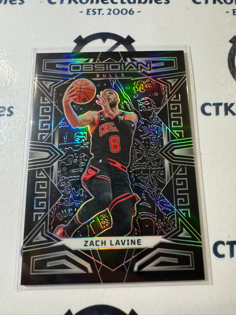 2022-23 NBA Obsidian Zach Lavine Base #112 Bulls