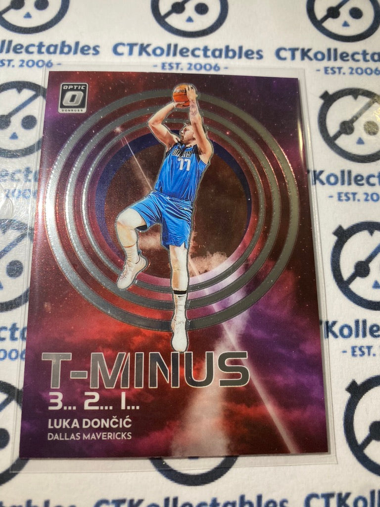 2022-23 NBA Optic Luka Doncic t-Minus 3 2 1 #7 Marvericks