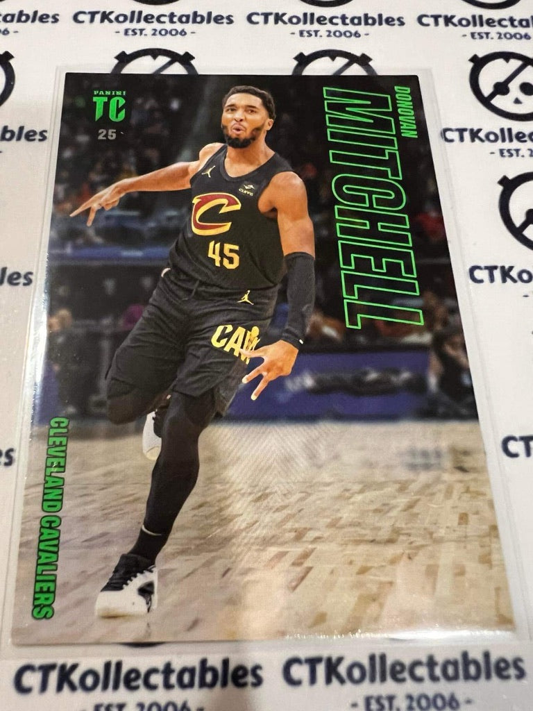 2023-24 Panini nba Top Class Base #25	Donovan Mitchell