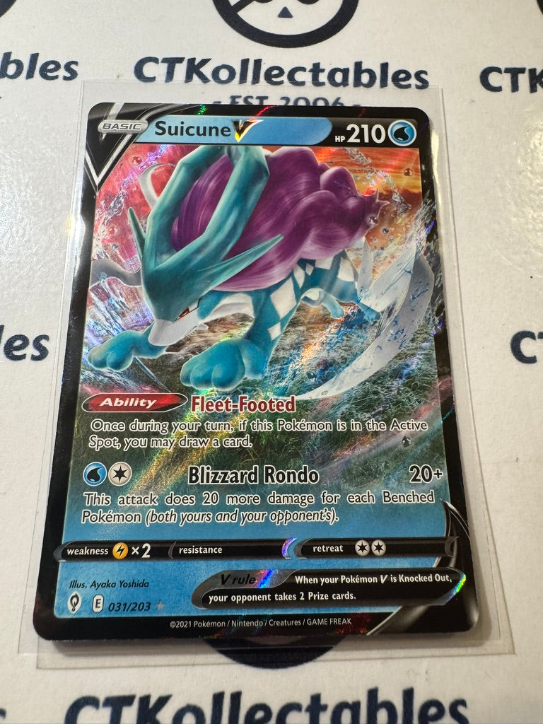 Suicune V Ultra Rare #031/203 Pokemon Sword & Shield Evolving Skies