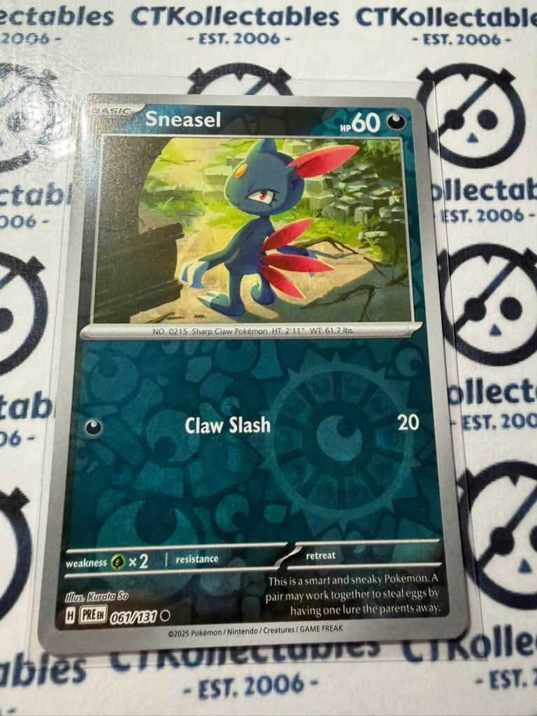 Sneasel Reverse Holo #061/131 Prismatic Evolutions Pokemon Card