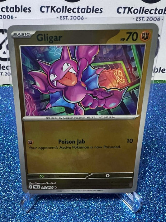 Gligar Reverse Holo 049/094 Phantasmal Flames Pokemon