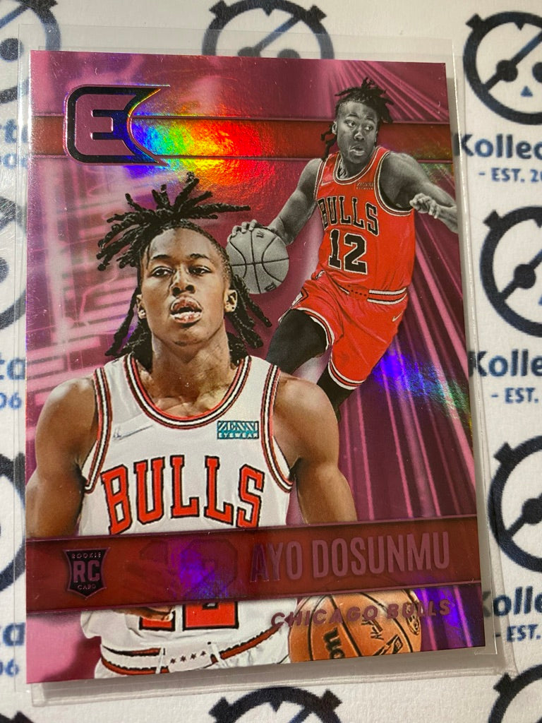 2021/22 Panini NBA Chronicles Essentials Ayo Dosunmu Pink #318 Bulls