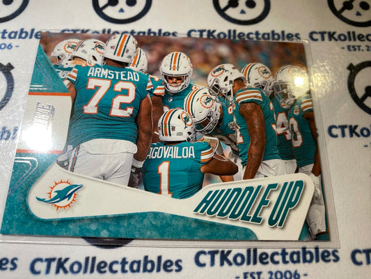 2023 NFL Panini Score Miami Dolphins "Huddle Up" #10