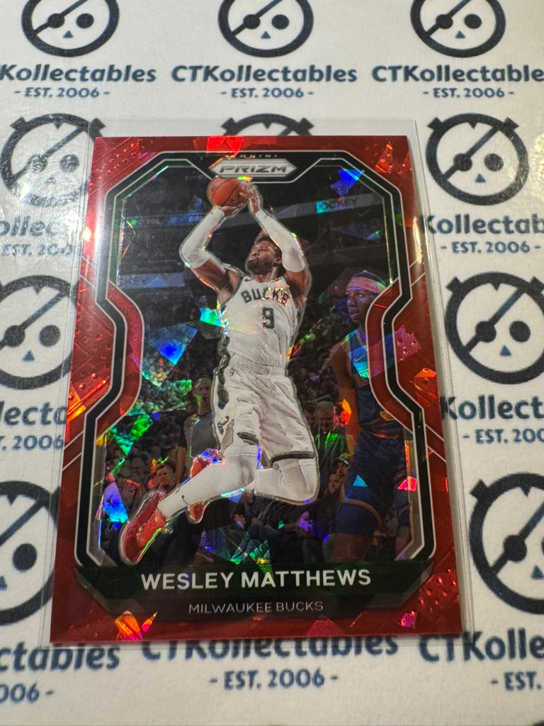 2020-21 NBA Panini Prizm Wesley Matthews Red cracked ice Prizm #168 Bucks
