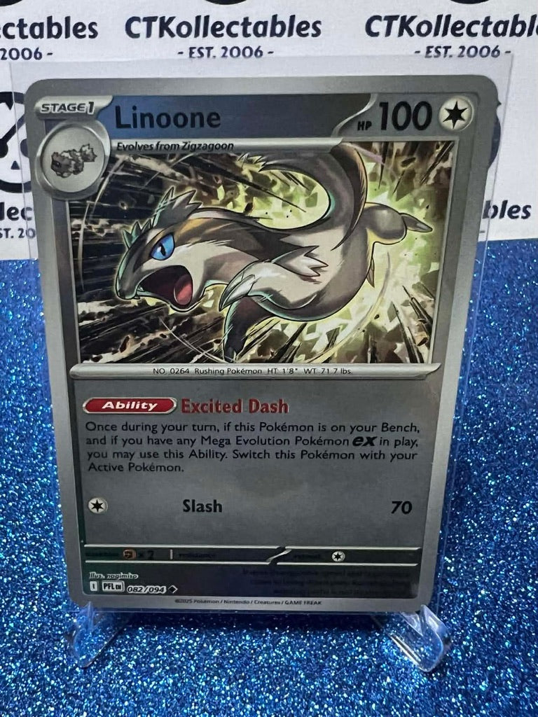 Linoone Reverse Holo 082/094 Phantasmal Flames Pokemon