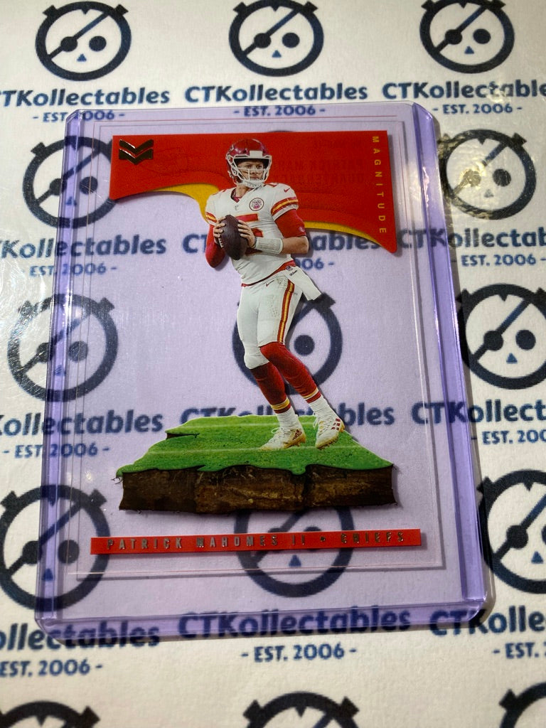 2021 NFL Chronicles Magnitude Stars & Stripes Patrick Mahomes II #MAG-16 Chiefs