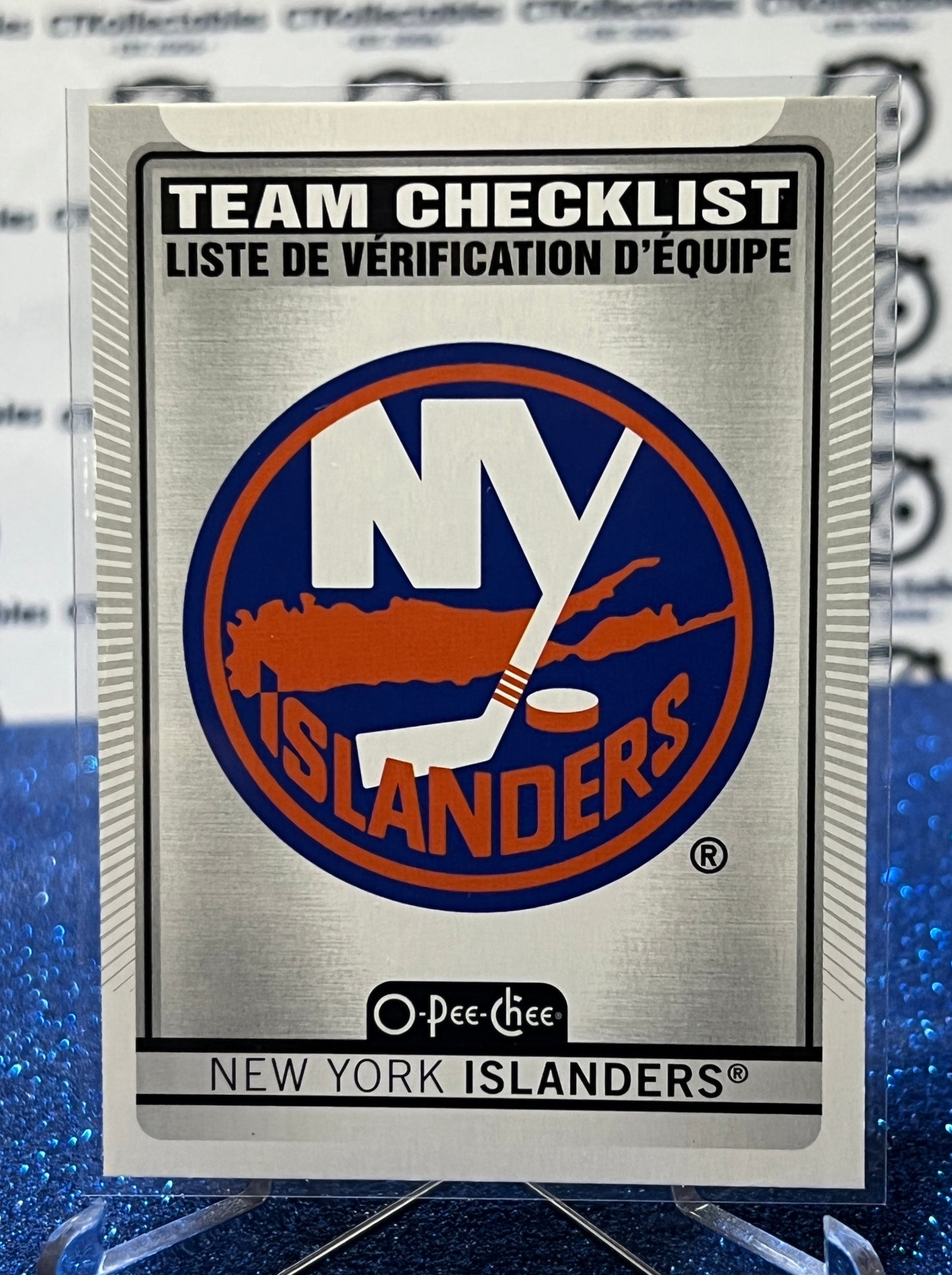 2021-22 O-PEE-CHEE TEAM CHECKLIST # 569 NEW YORK ISLANDERS HOCKEY CARD