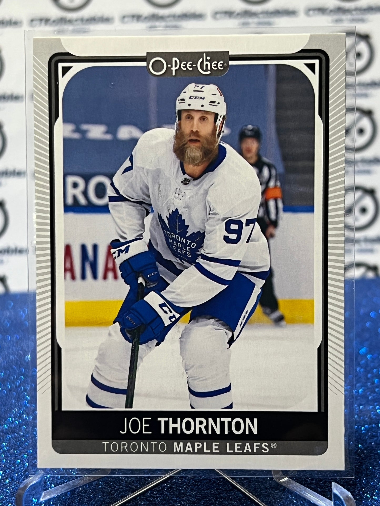 2021-22 O-PEE-CHEE JOE THORNTON # 290 TORONTO MAPLE LEAFS HOCKEY CARD