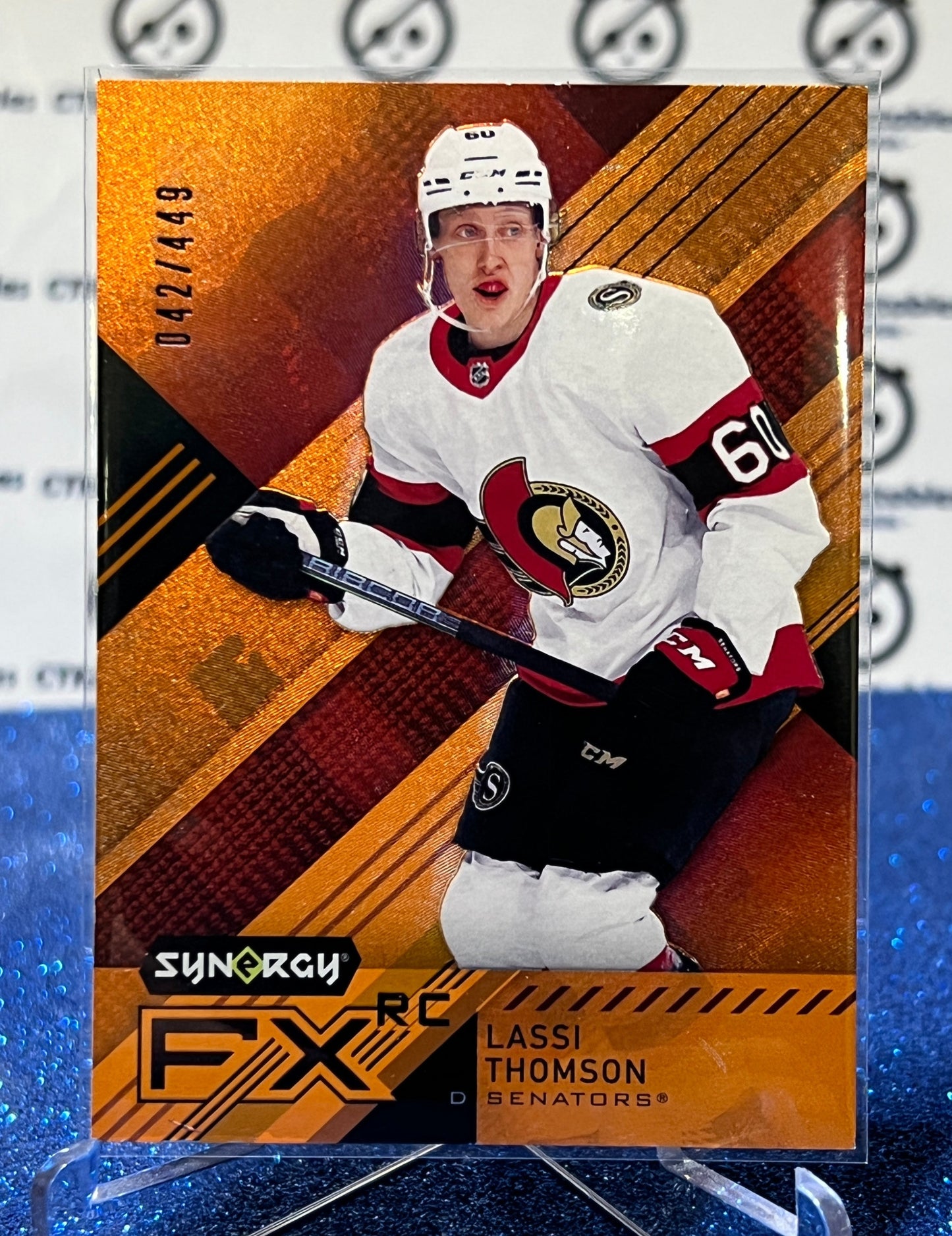 2021-22 UPPER DECK SYNERGY LASSI THOMSON # FXR-LT ORANGE  ROOKIE /449 OTTAWA SENATORS HOCKEY CARD