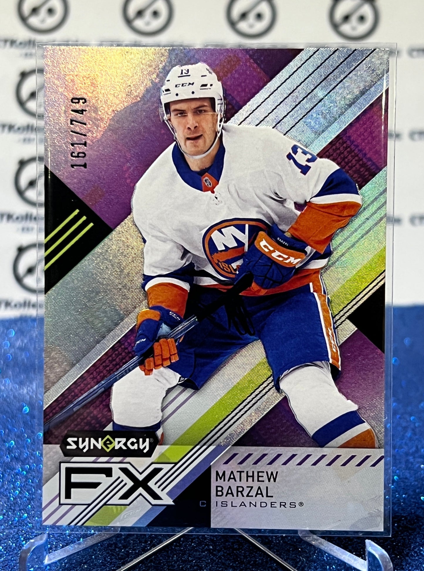 2021-22 UPPER DECK SYNERGY MATHEW BARZAL # FX-MB /749 NY ISLANDERS HOCKEY CARD