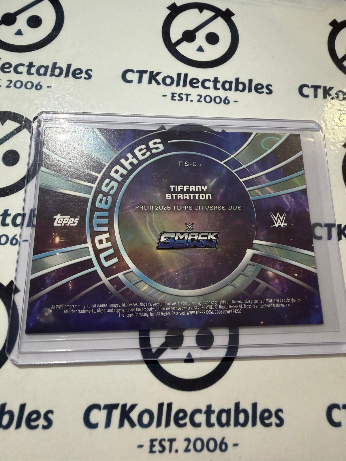 2026 WWE Topps Universe Namesakes Tiffany Stratton Neon Green Vortex 039/150