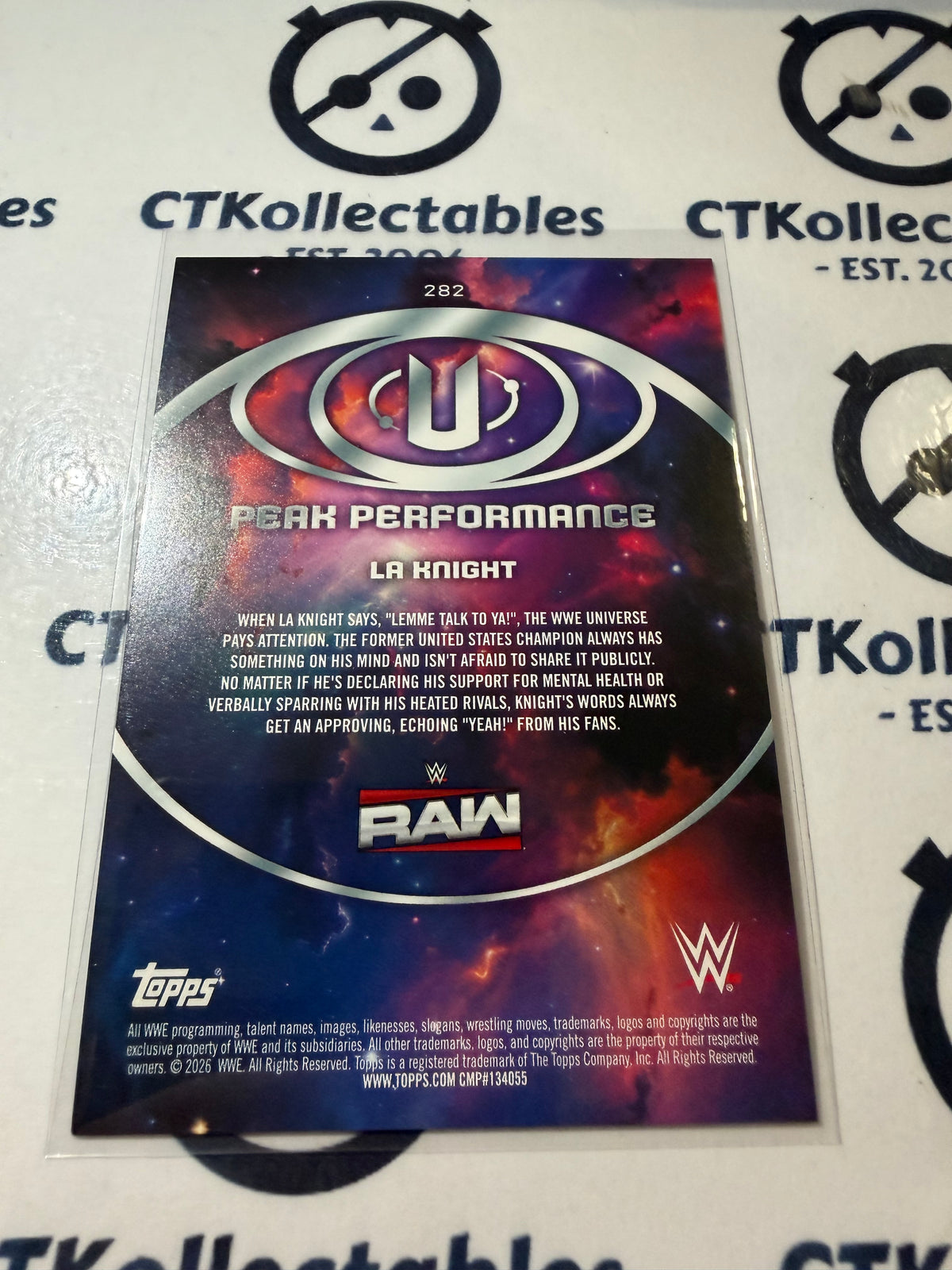 2026 WWE Topps Universe Peak Performance #282 La Knight Base Card