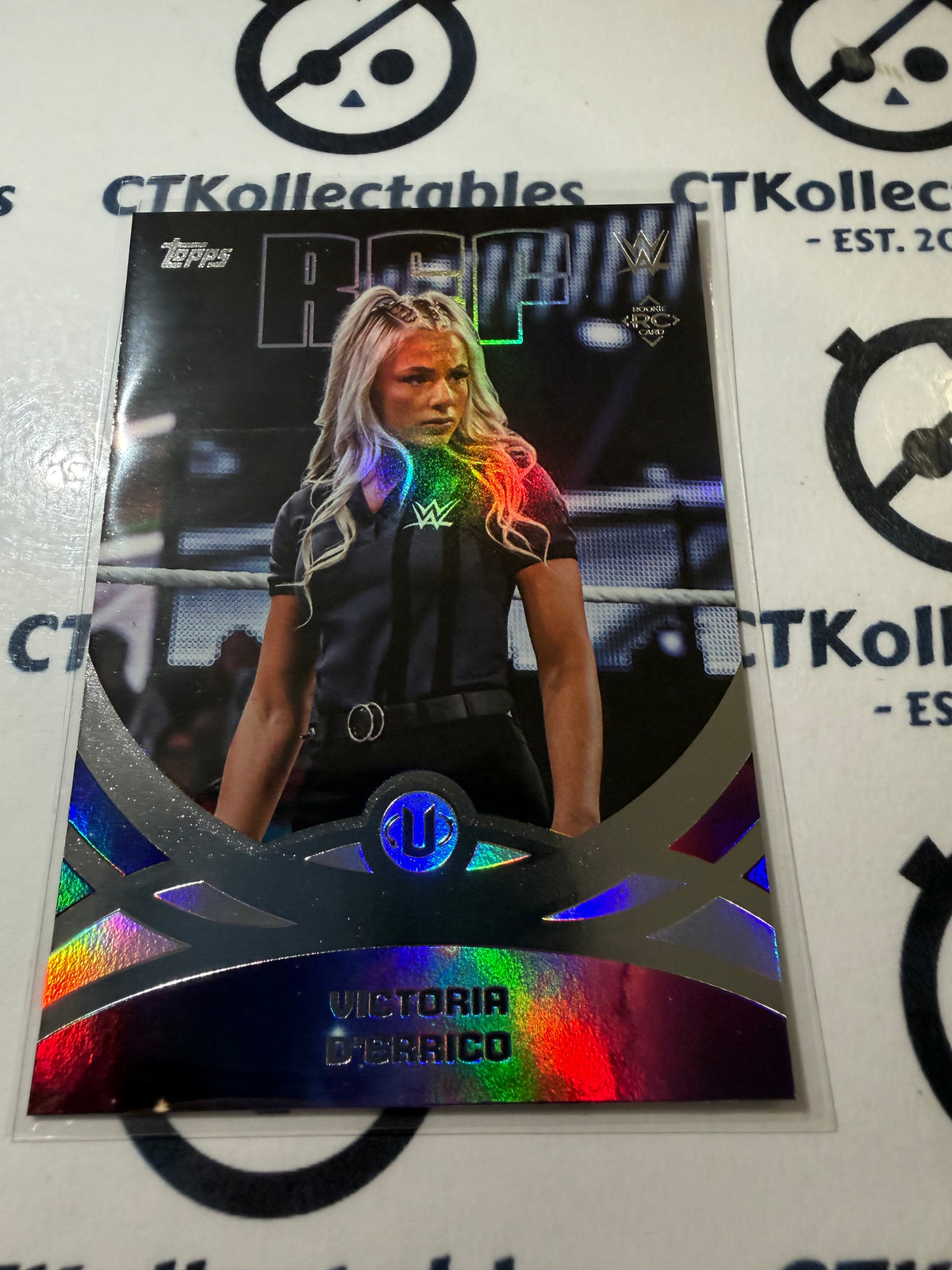 2026 WWE Topps Universe Peak Performance #296 Victoria D'Errico RC Base Card