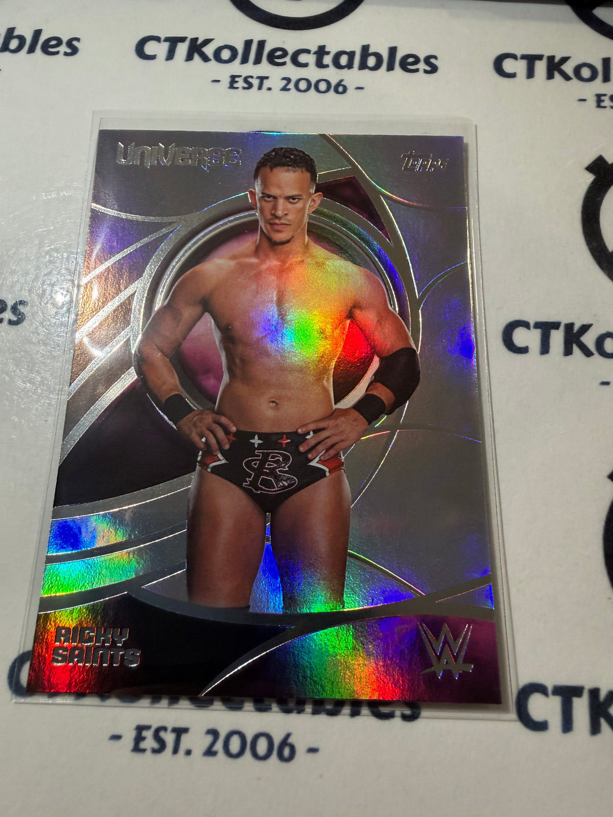 2026 WWE Topps Universe #184 Ricky Saints Base Card