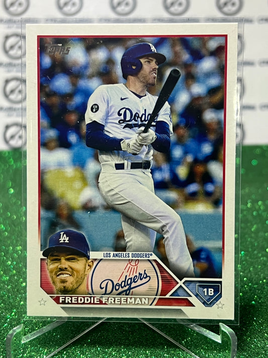 2023 TOPPS FREDDIE FREEMAN # 200 LOS ANGELES DODGERS BASEBALL CARD