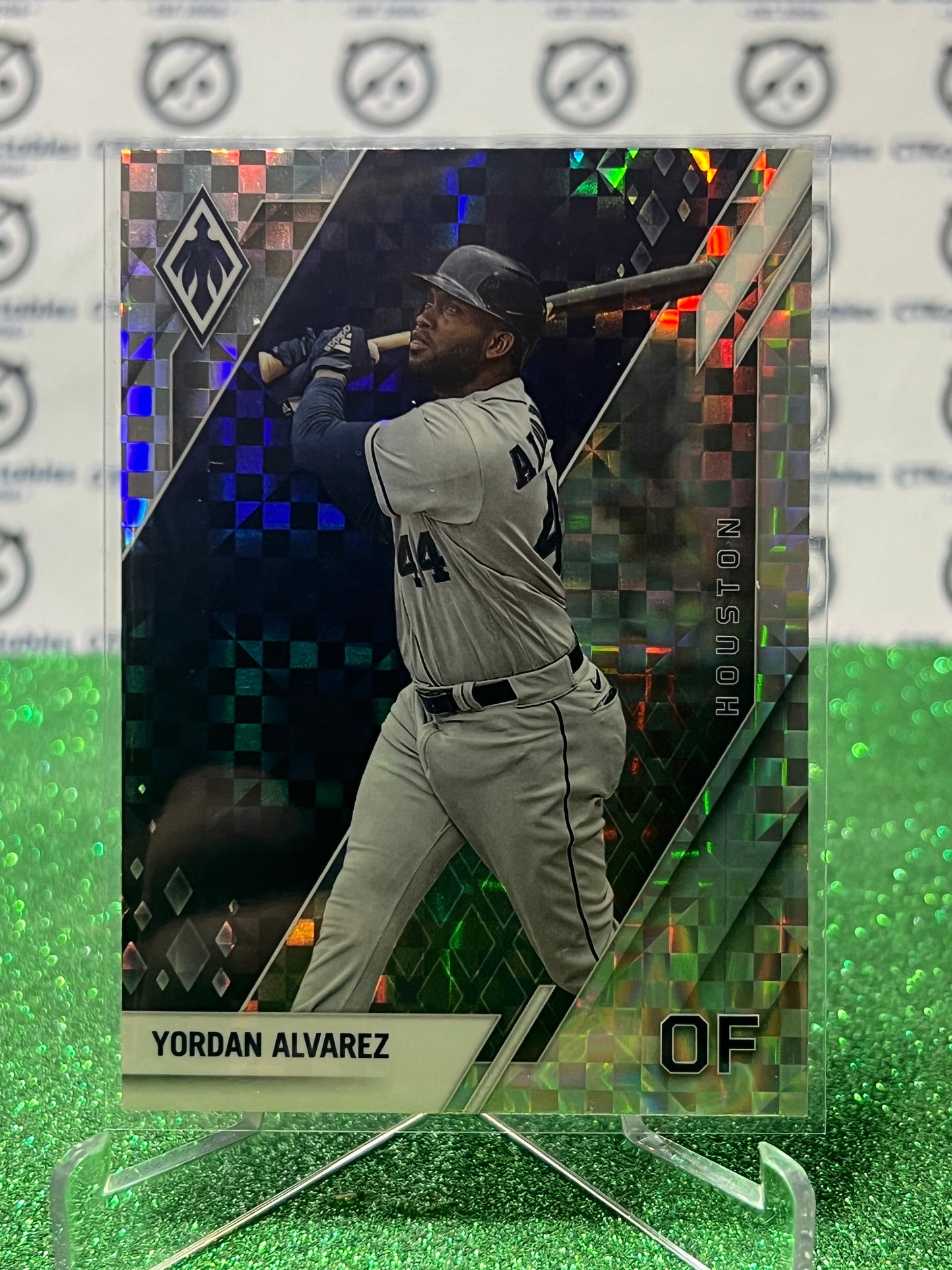 2022 PANINI CHRONICLES PHOENIX YORDAN ALVAREZ # 25 HOUSTON ASTROS BASEBALL CARD