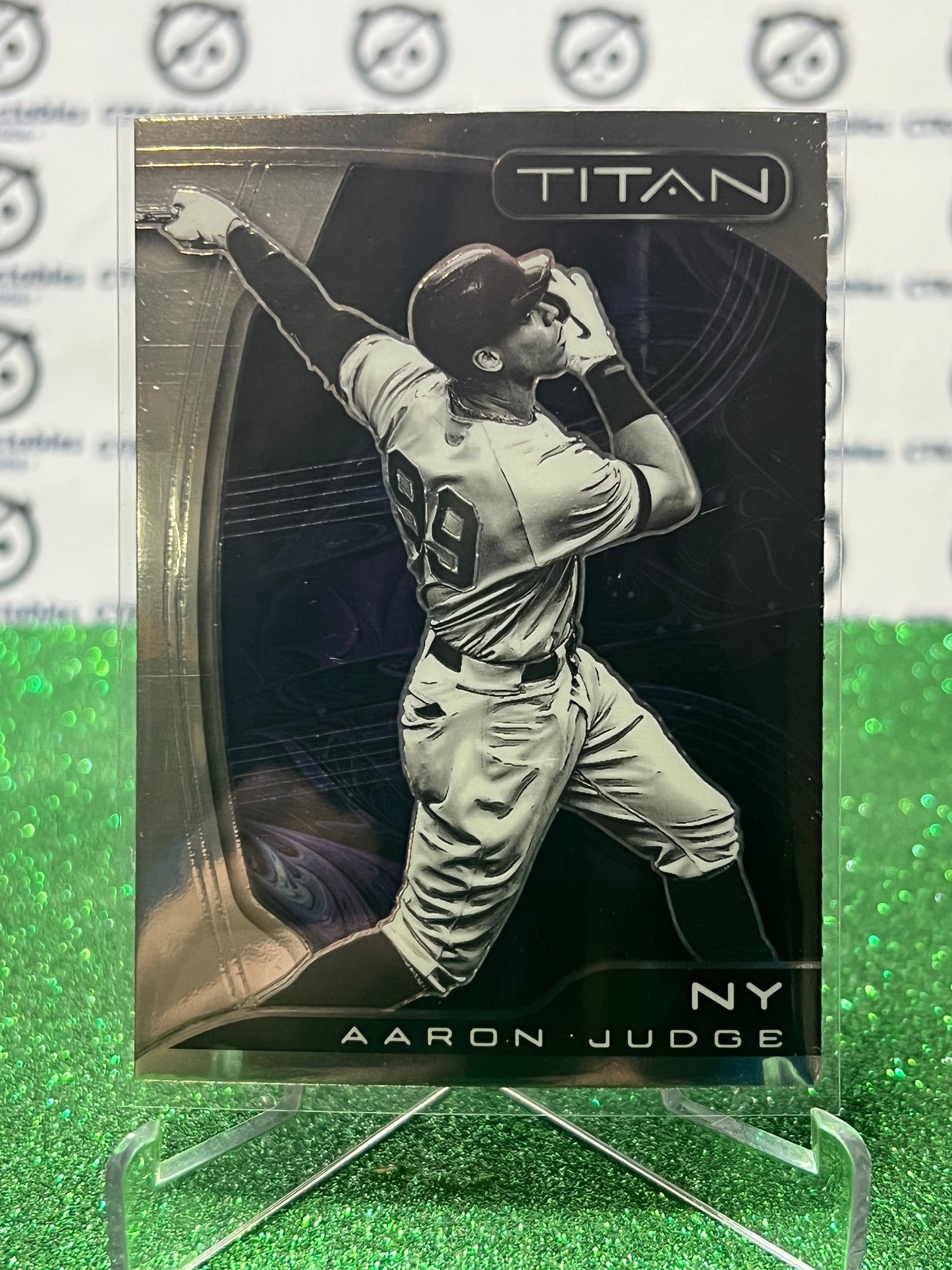 2022 PANINI CHRONICLES TITAN AARON JUDGE # 22  NEW YORK YANKEES BASEBALL CARD