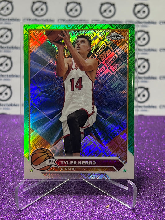 2023-24 TOPPS CHROME TYLER HERRO # 14 GREEN REFRACTOR MIAMI HEAT BASKETBALL