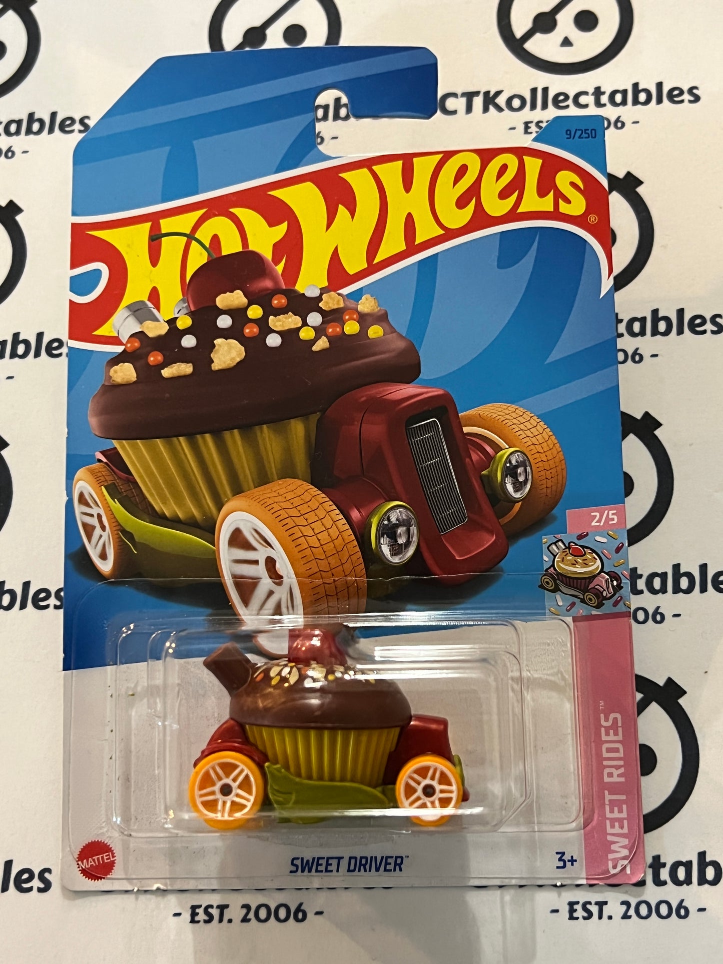 HOT WHEELS MATTEL 2/5 SWEET DRIVER  9/250 SWEET RIDES 2021