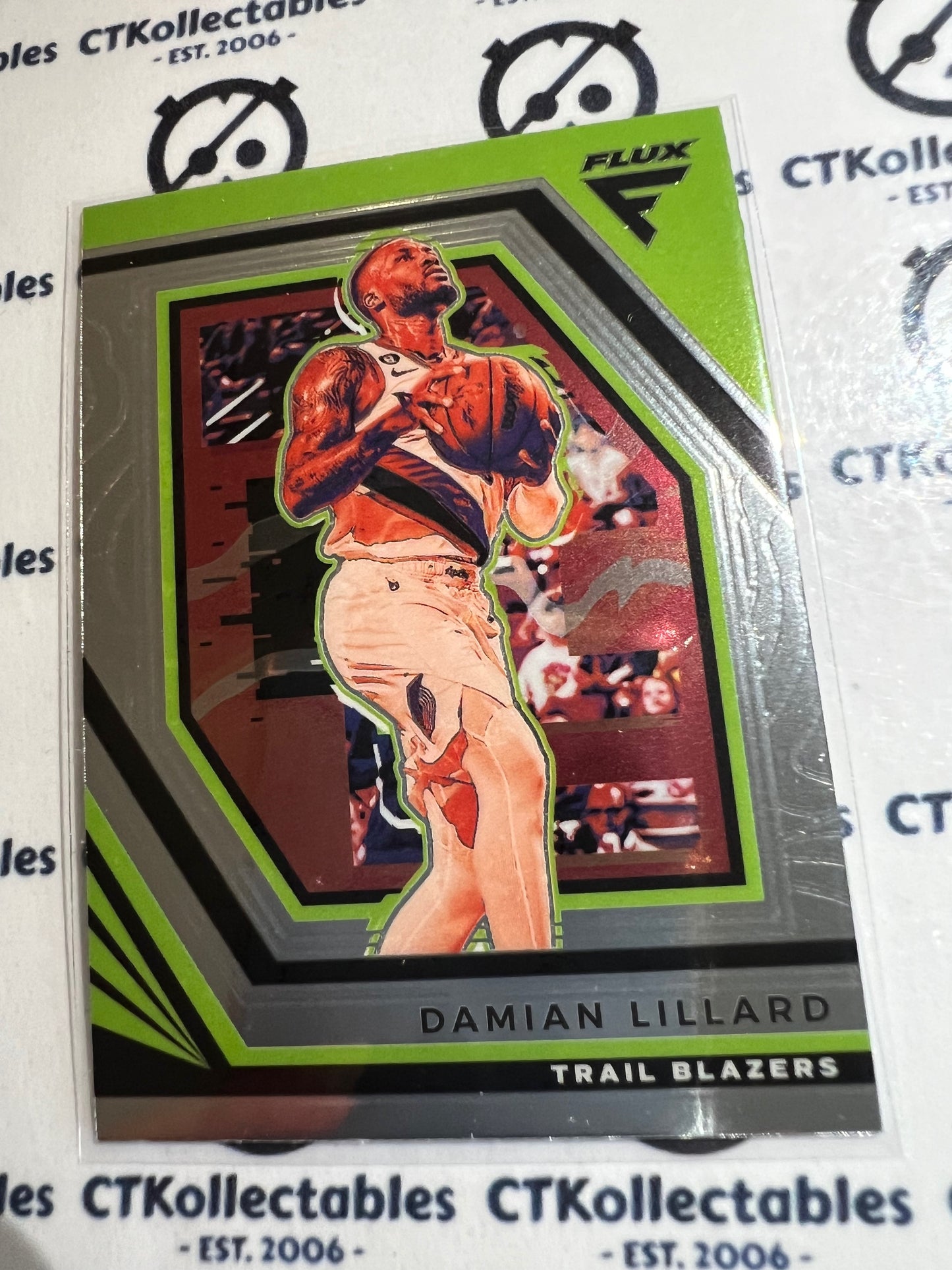 2022-23 NBA Panini FLUX BASE CARD Damian Lillard #134 Trail Blazers