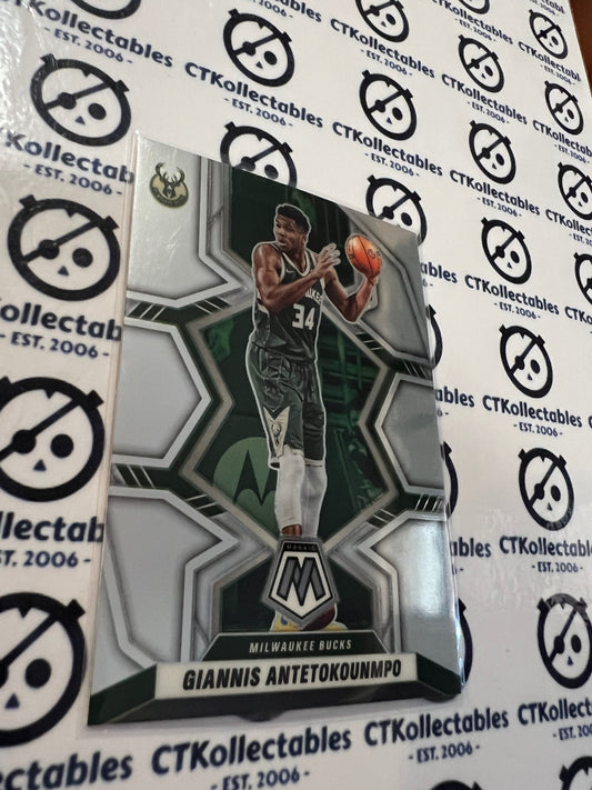 2021-22 NBA Mosaic Base #98 Giannis Antetokounmpo Bucks