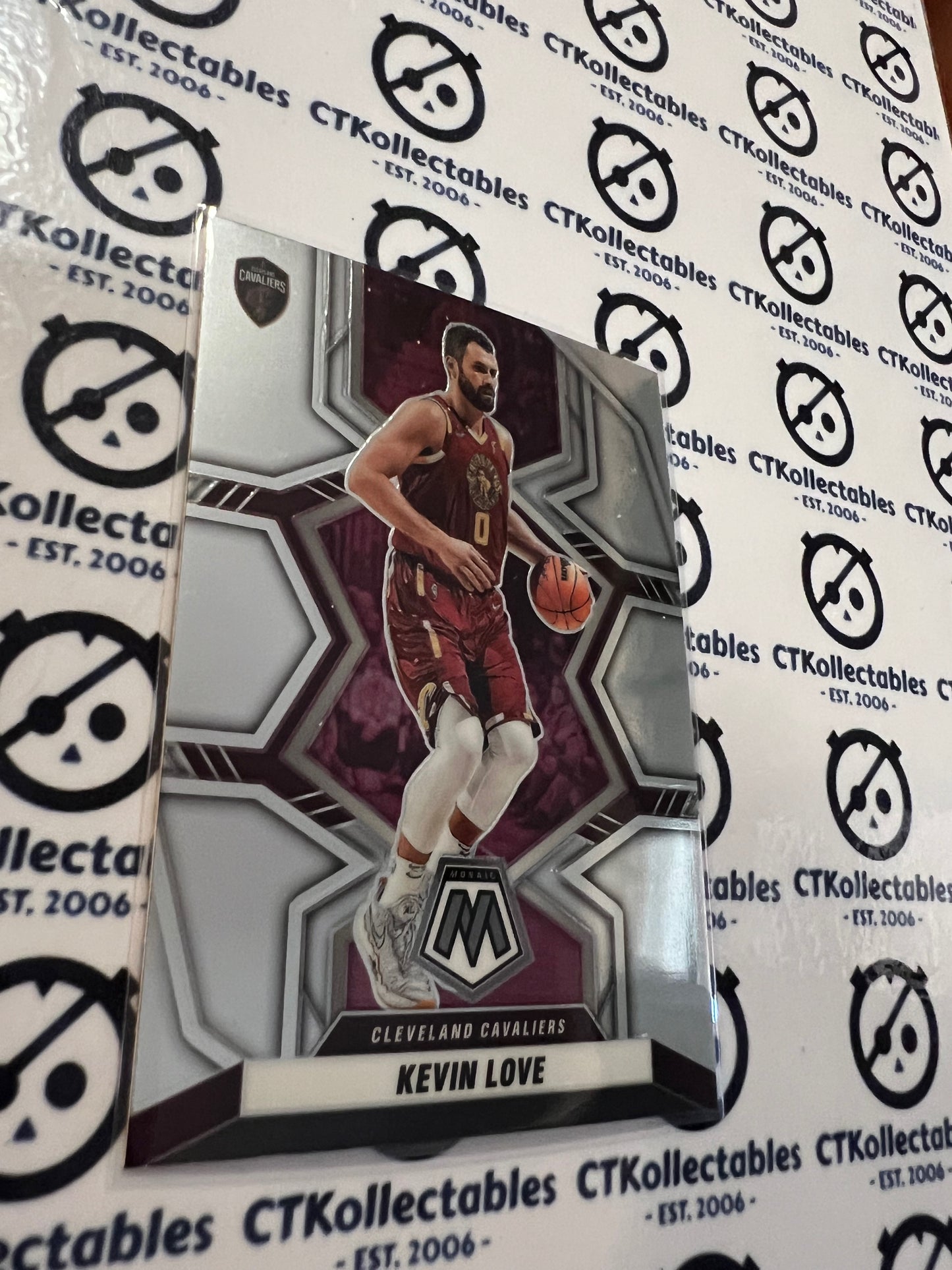 2021-22 NBA Mosaic Base #126 Kevin Love Cavaliers