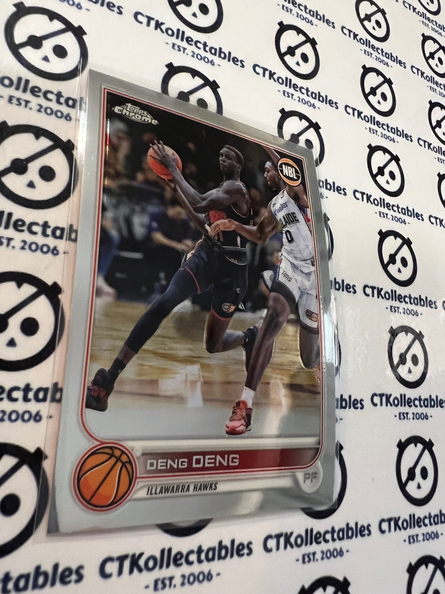 2022-23 Topps NBL Chrome Base #31 Deng Deng Hawks