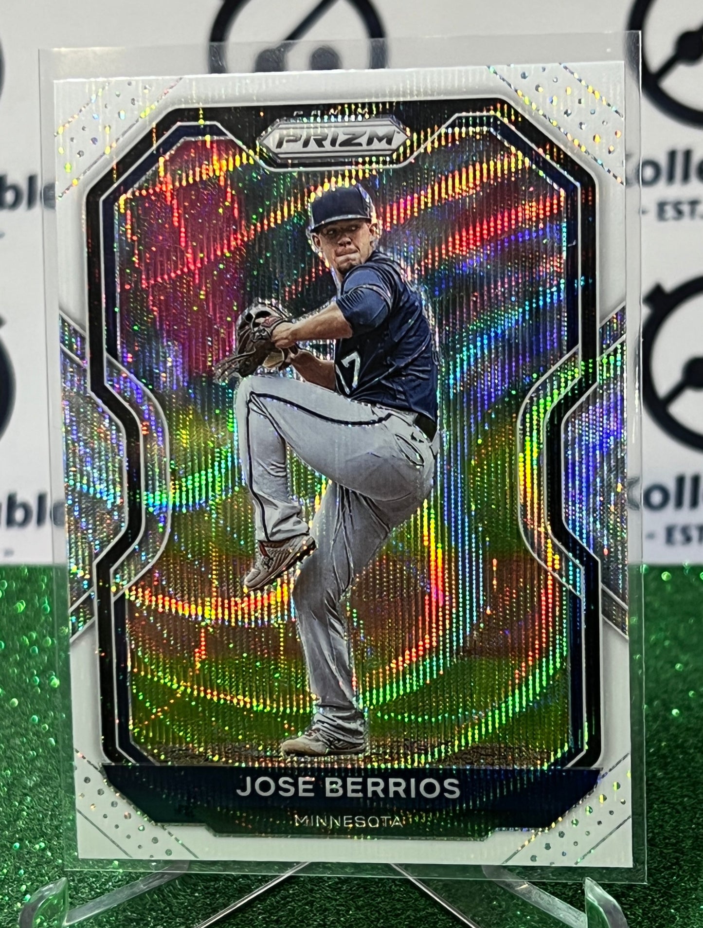 2021 PANINI PRIZM J0SE BERRIOS # 44 WHITE PRIZM MINNESOTA TWINS BASEBALL