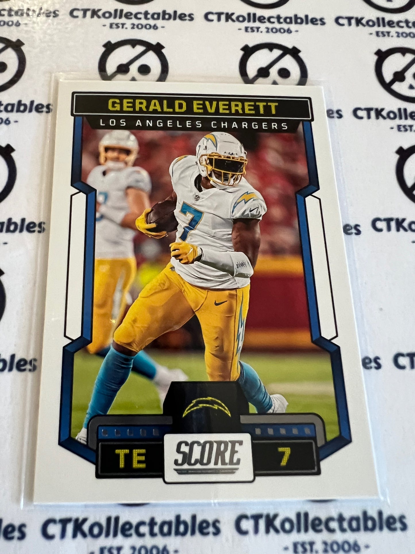 2023 NFL Panini Score Base #148 Gerald Everett Chargers