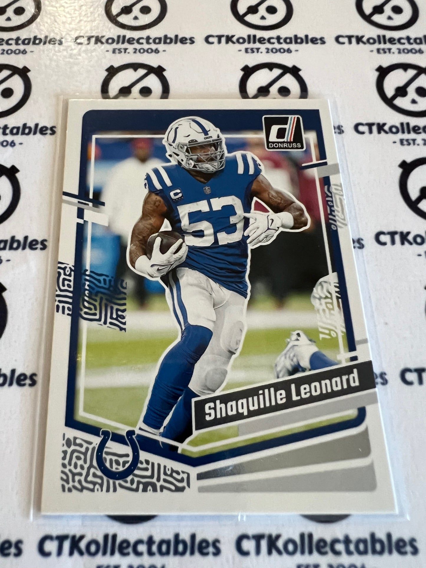 2023 NFL Panini Donruss Base #131 Shaquille Leonard Colts