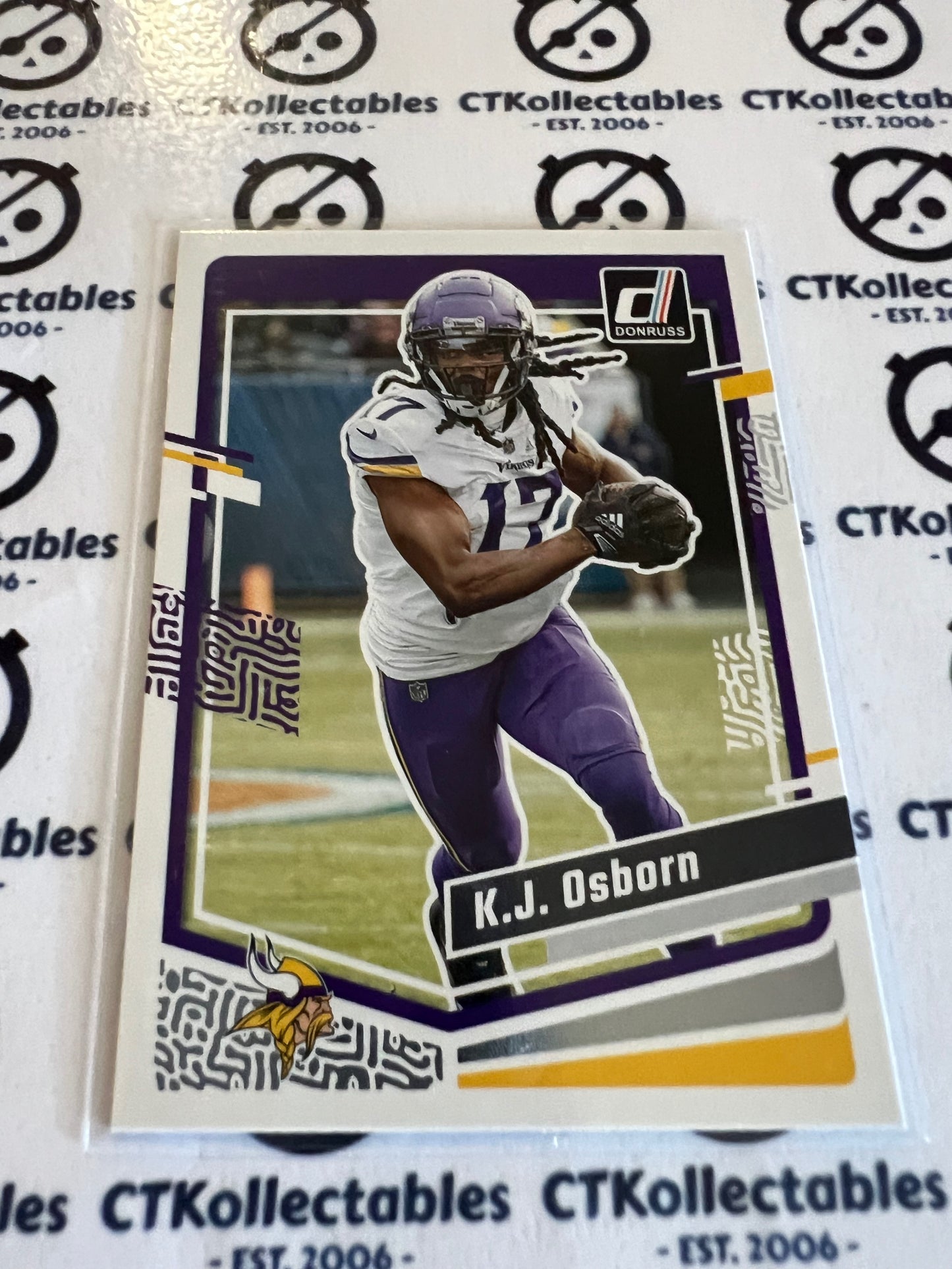 2023 NFL Panini Donruss Base #195 K.J.Osborn  Vikings