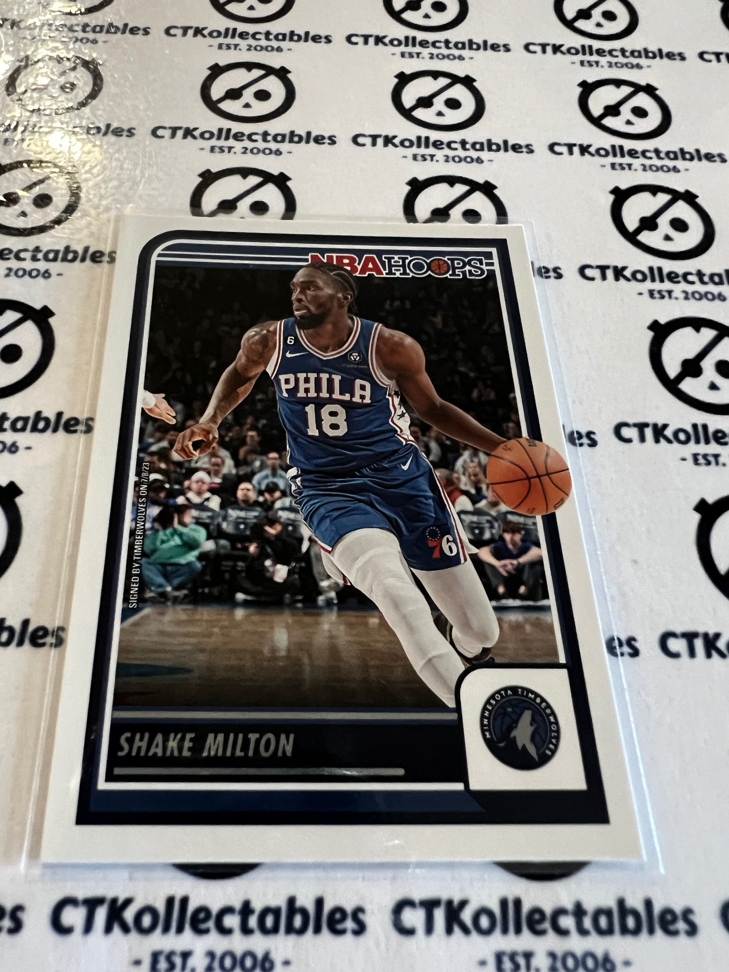 2023-24 Panini NBA HOOPS Base #33 Shake Milton 76ERS