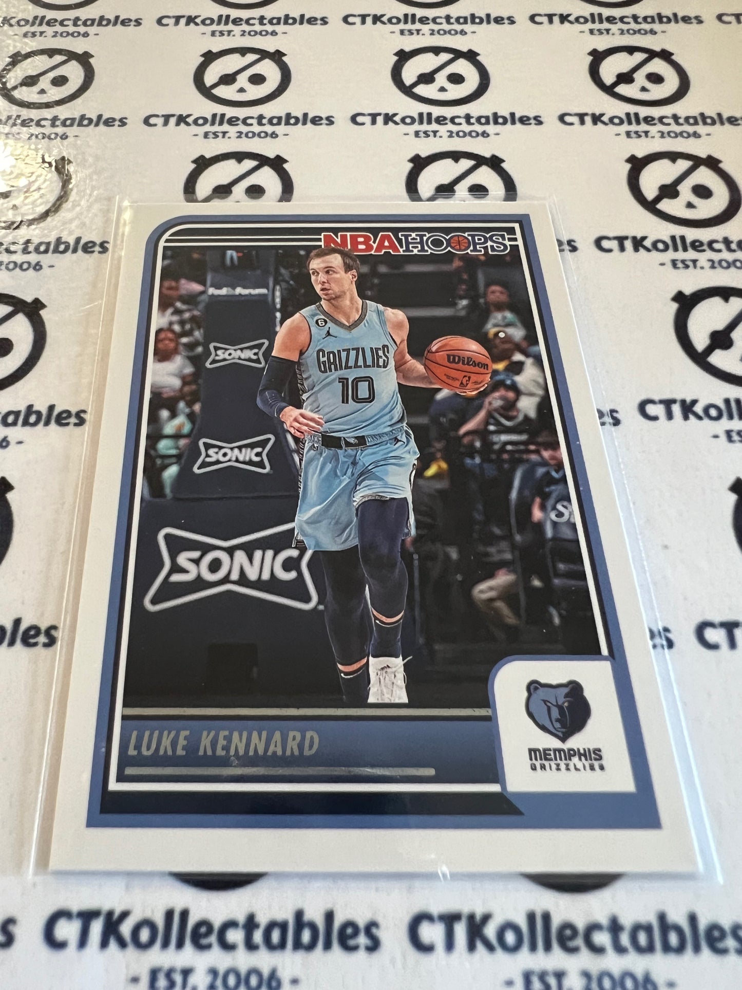 2023-24 Panini NBA HOOPS Base #127 Luke Kennard Grizzlies