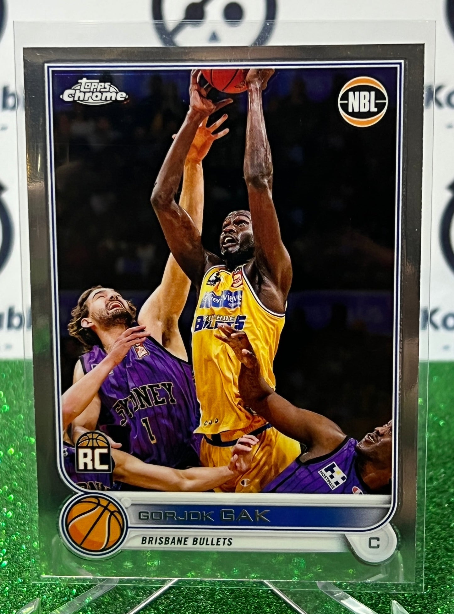 2022-23 TOPPS NBL CHROME GORJOK GAK # 17 ROOKIE BRISBANE BULLETS BASKETBALL CARD