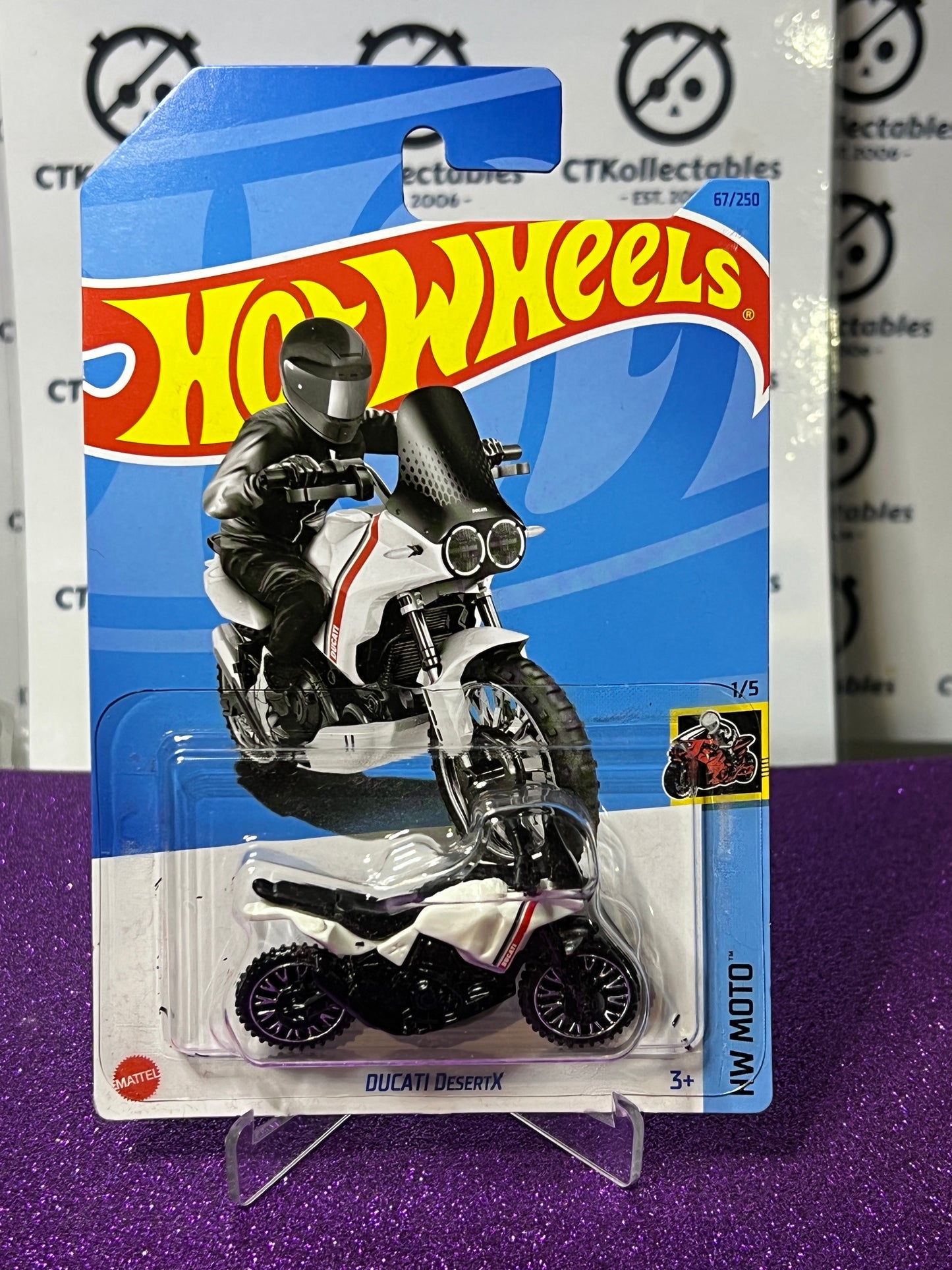 HOT WHEELS MATTEL DUCATI DESERTX MOTORCYCLE  1/5  HW MOTO 67/250 -  2021