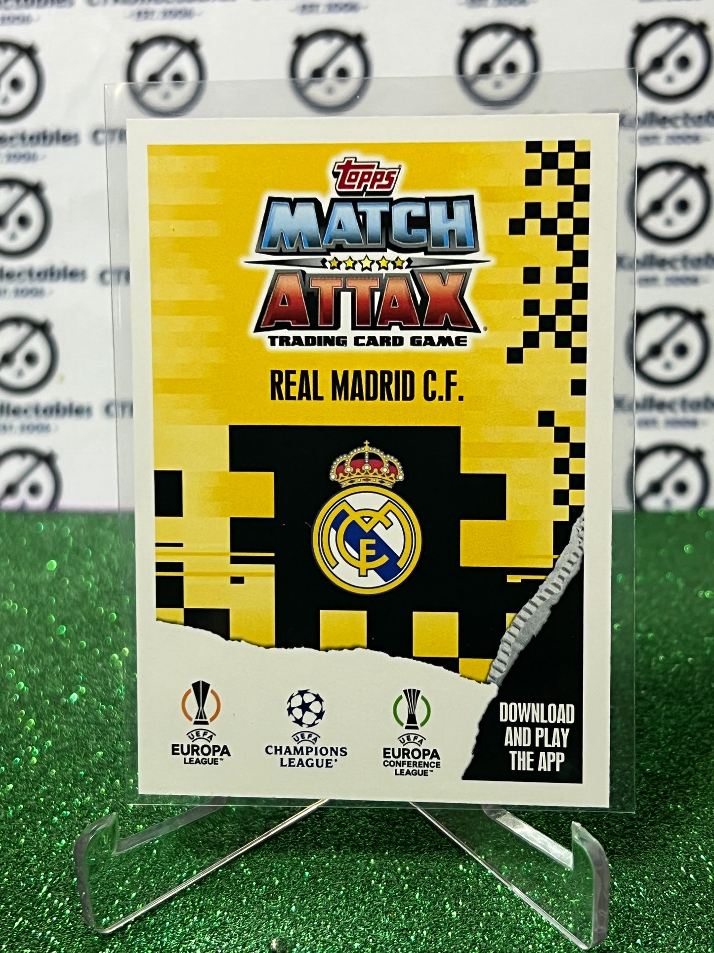 2023 TOPPS MATCH ATTAX REAL MADRID # 136 TEAM LOGO FOIL FOOTBALL SOCCER CARD