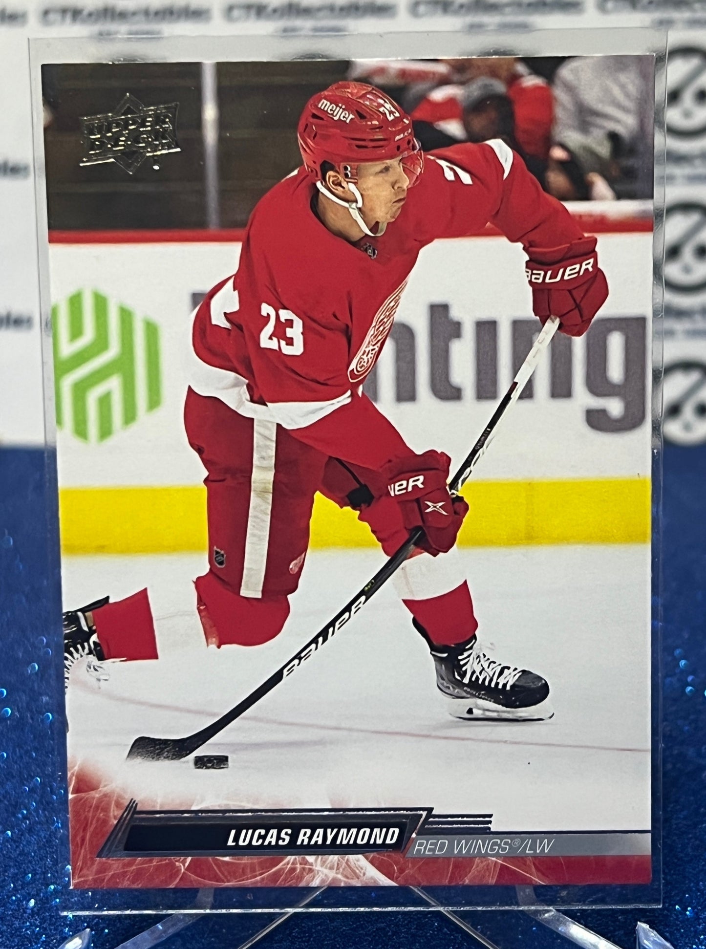 2022-23 UPPER DECK LUCAS RAYMOND # 66 ROOKIE DETROIT RED WINGS HOCKEY CARD