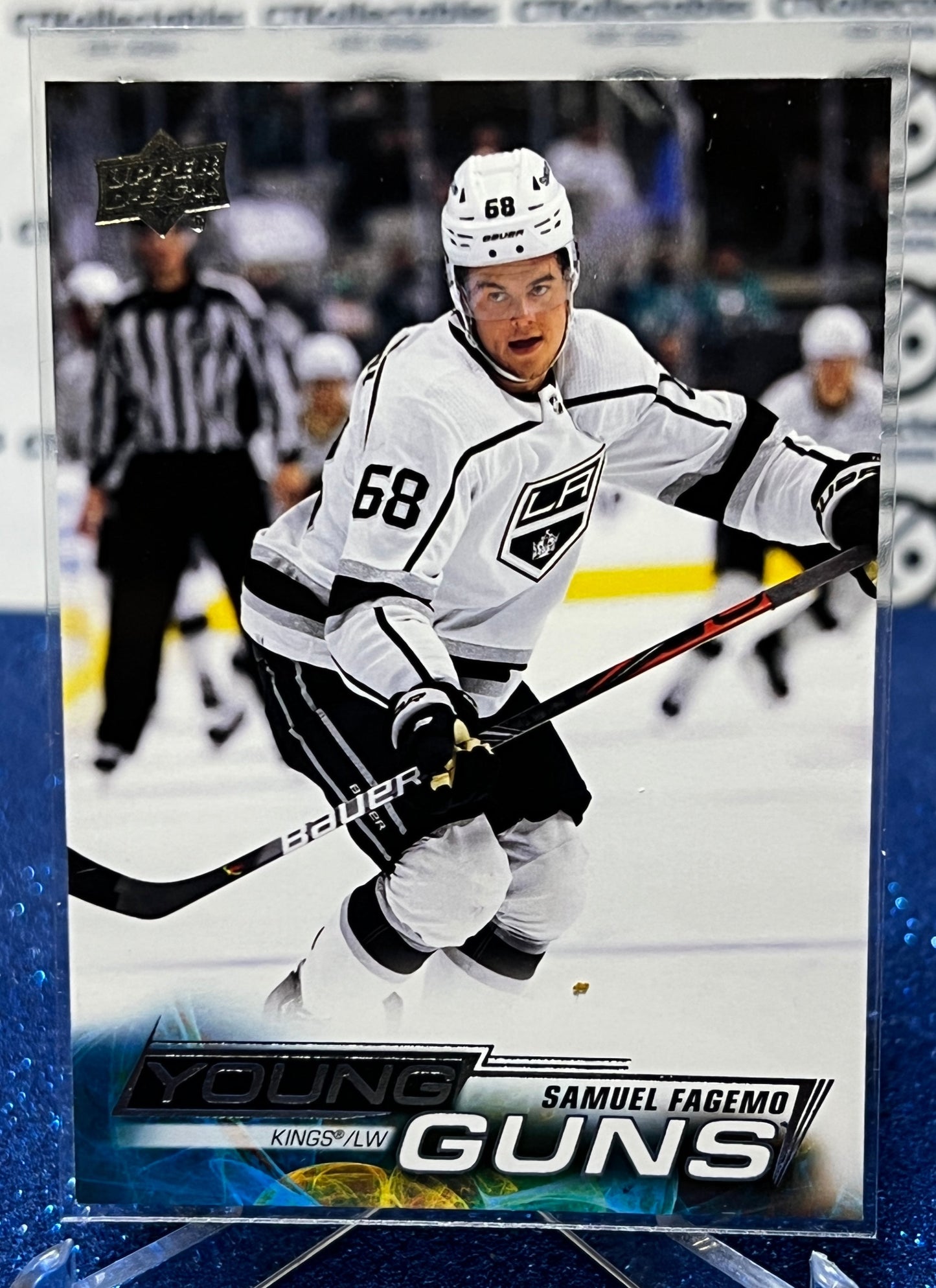 2022-23 UPPER DECK SAMUEL FAGEMO # 211 ROOKIE YOUNG GUNS L A KINGS  HOCKEY CARD