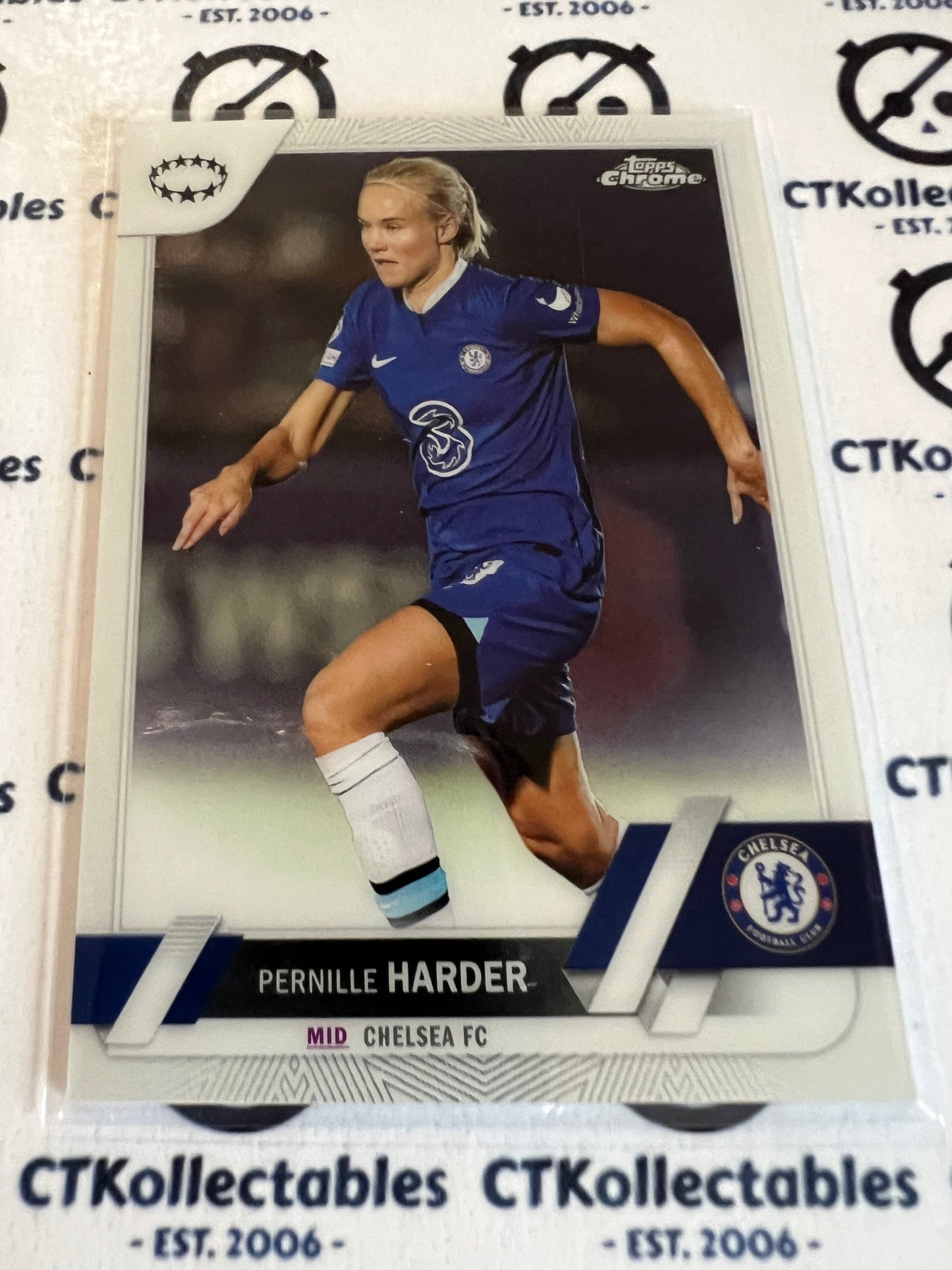 2022-23 Topps Chrome UEFA Women’s Soccer Base #55 Pernille Harder Chelsea FC