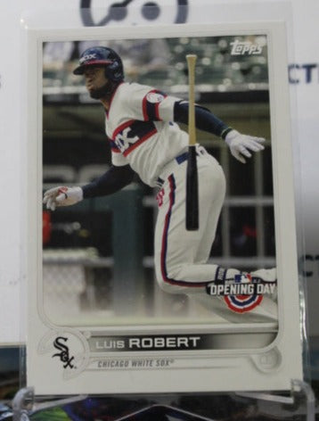 2022 TOPPS OPENING DAY LUIS ROBERT # 155 CHICAGO WHITE SOX BASEBALL