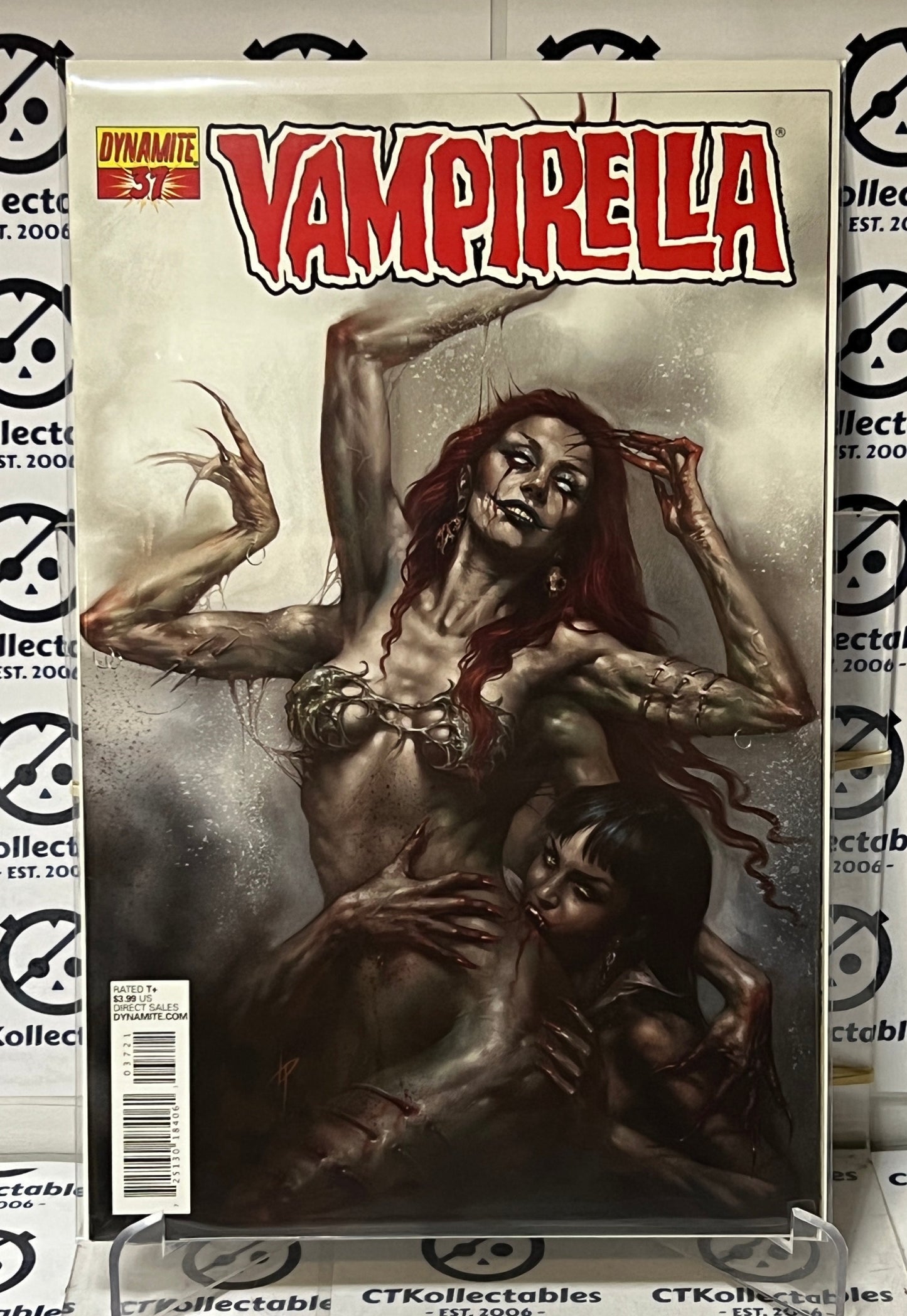 VAMPIRELLA  # 37  LUCIO PARRILLO RARE VARIANT DYNAMITE COMIC BOOK 2013