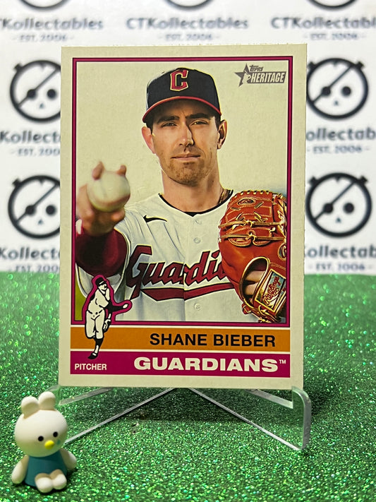 2025 TOPPS HERITAGE SHANE BIEBER # 477 SHORT PRINT CLEVELAND GUARDIANS BASEBALL CARD