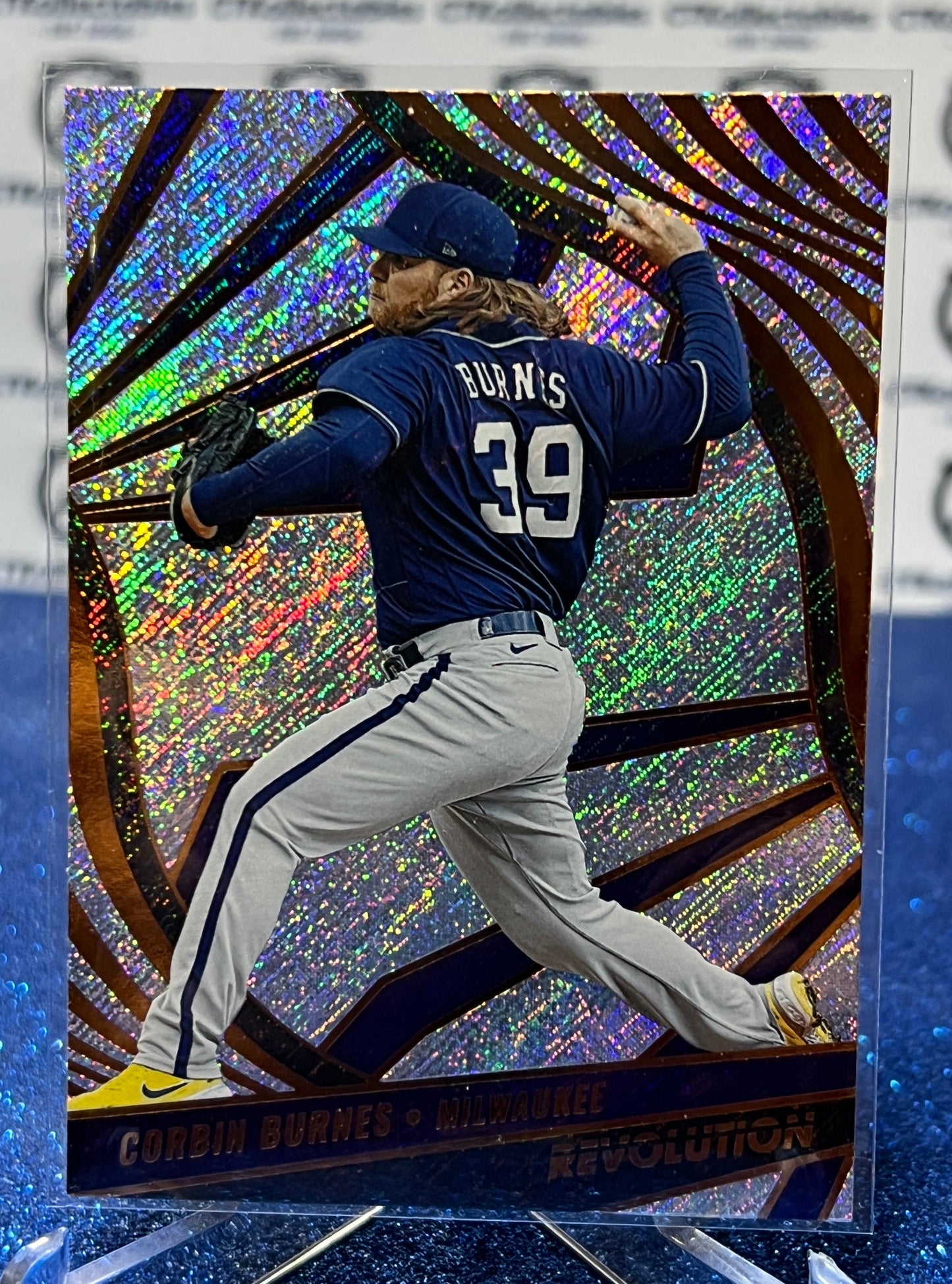 2022 PANINI CHRONICLES REVOLUTION CORBIN BURNES # 51 SPARKLE MILWAUKEE BREWERS BASEBALL CARD