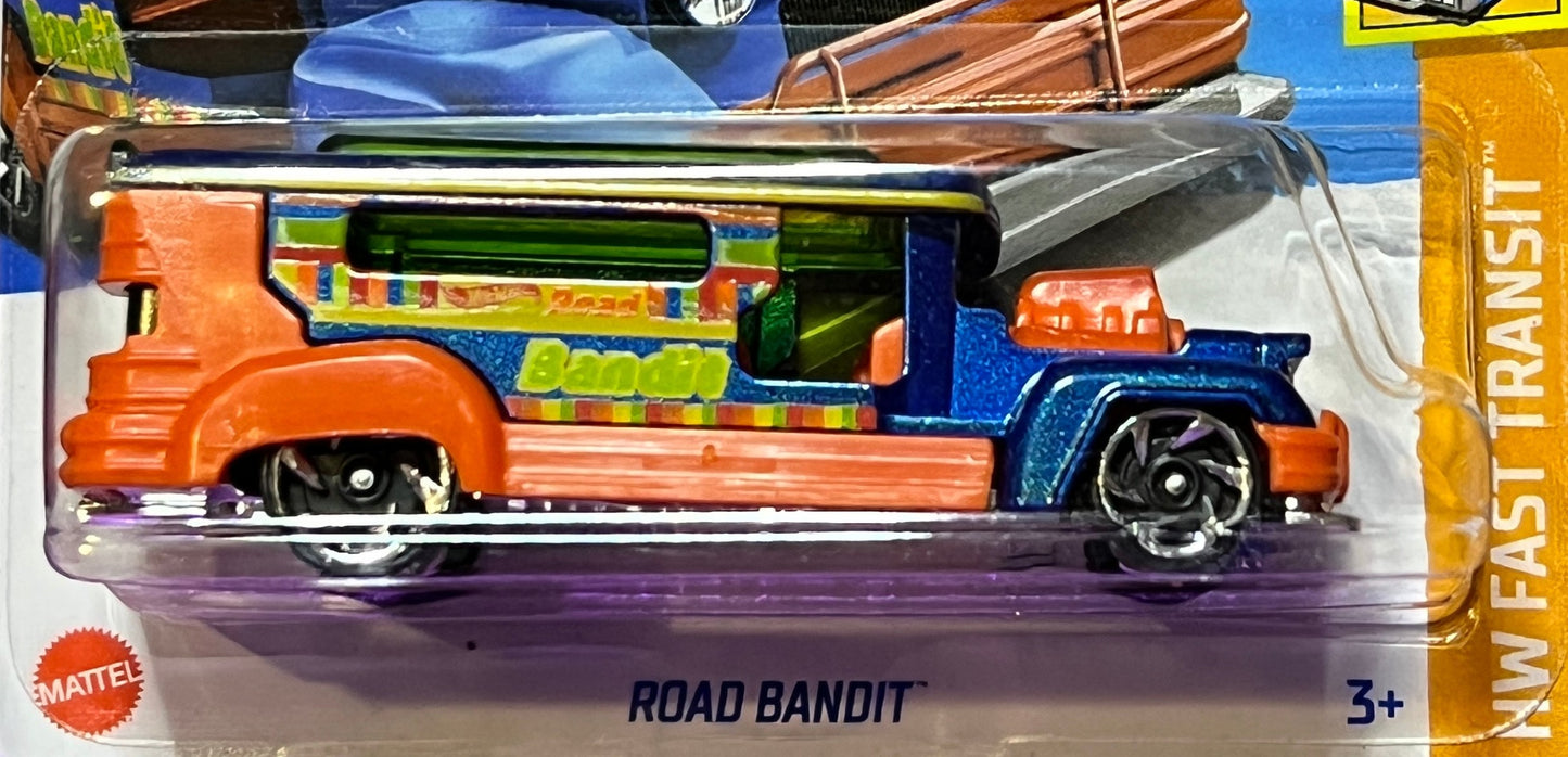 HOT WHEELS MATTEL ROAD BANDIT 2/5 HW FAST TRANSIT 30/250 SHORT CARD 2024