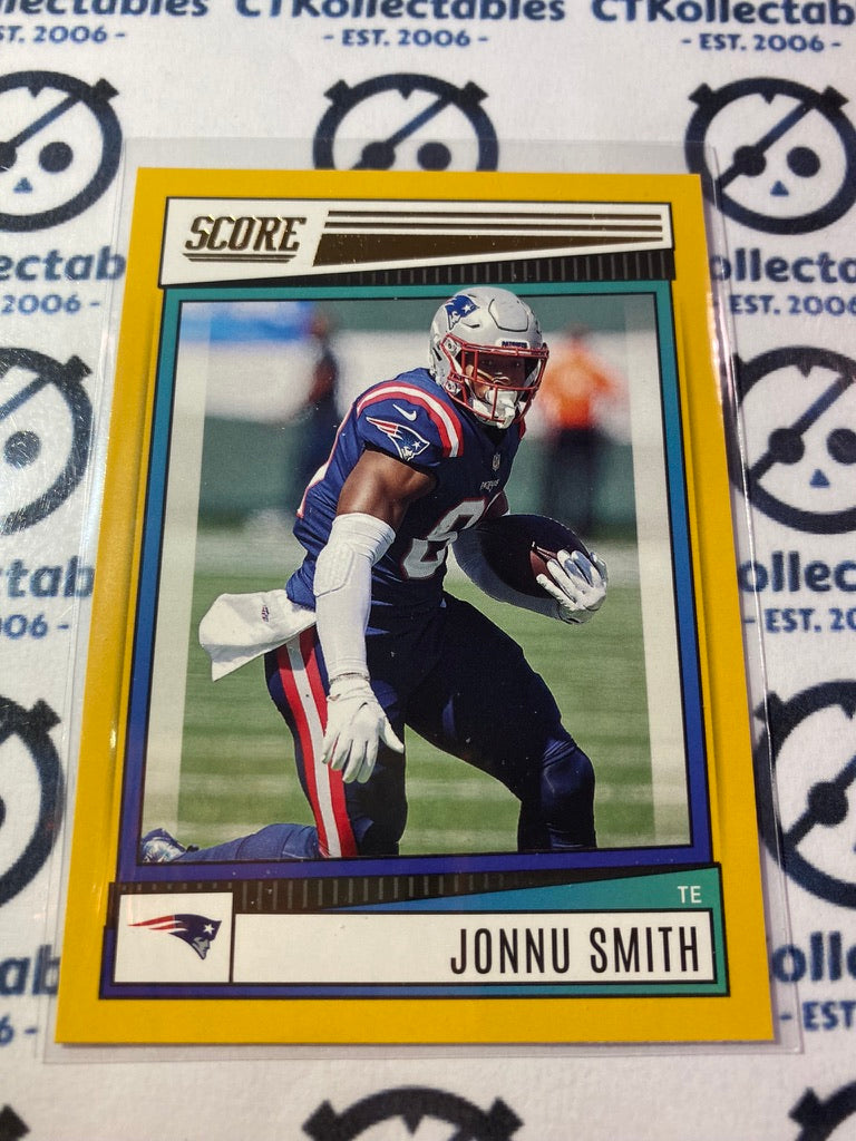 2022 NFL Panini Score Jonnu Smith Yellow Parallel #283 Patriots