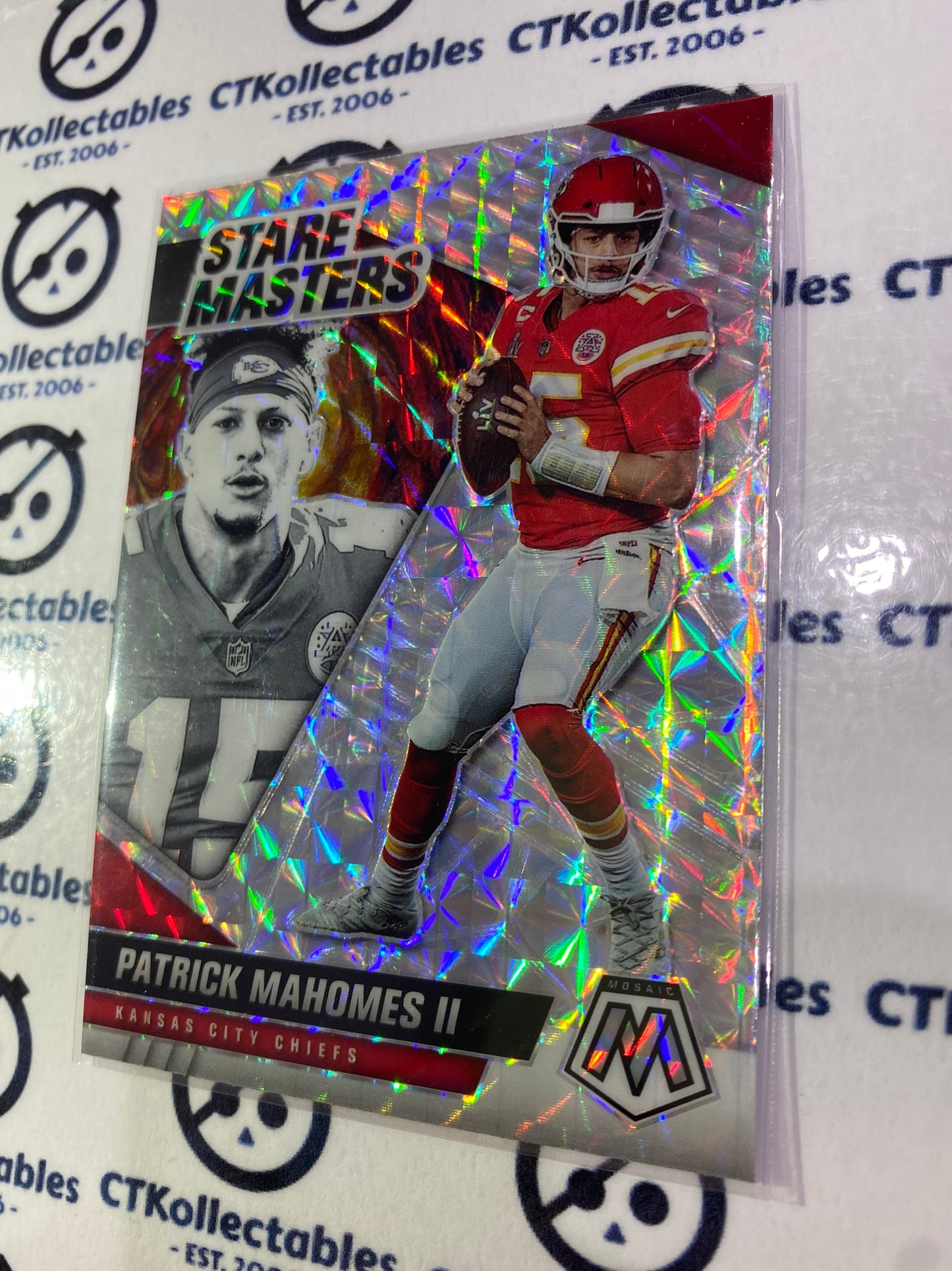 2021 Panini NFL Mosaic Patrick Mahomes II Stare Masters Prizm #SM2 Chiefs